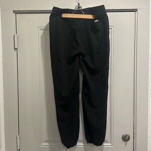 FIGS men’s black Large scrubs pants